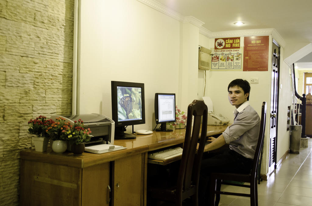 Hanoi Blue Moon Hotel Exterior foto